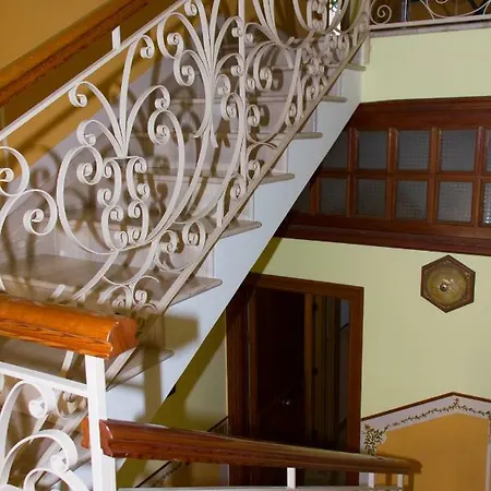 Casa Caramella أفولا
